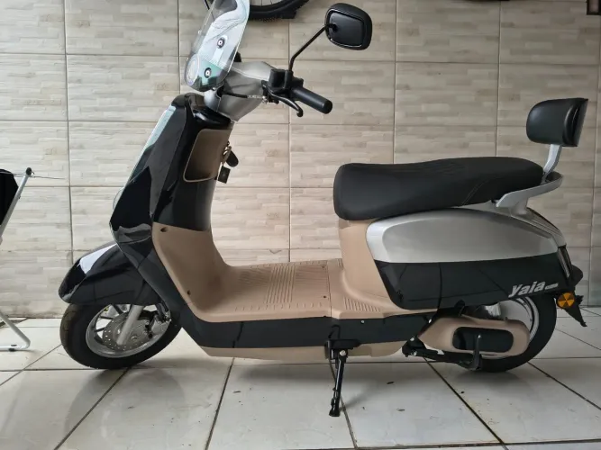 Moto elétrica yala