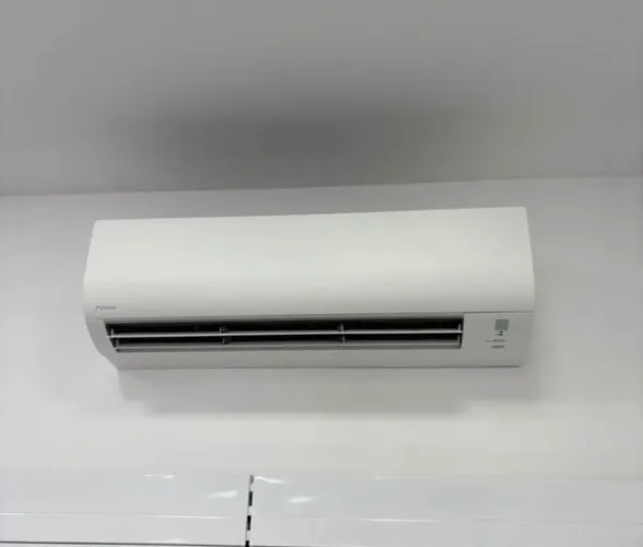 Ar Condicionado Daikin 24.000 BTUs 220v
