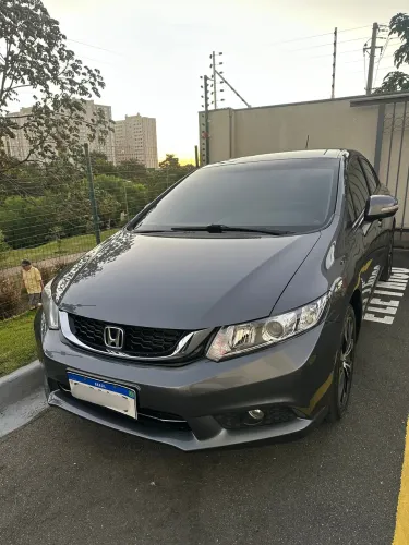 Honda Civic Sedan LXR 2.0 Flexone 16V Aut. 4P 2016