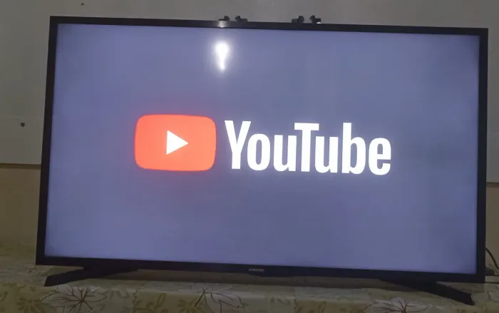 Smart tv 40 cartão até 12X entrego e instalo valor 899$ aceito proposta,troca leia oanucio