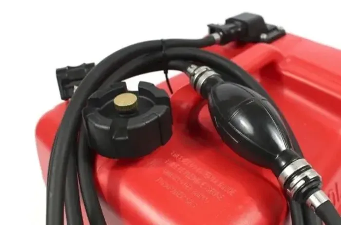 TANQUE / GALÃO DE COMBUSTÍVEL 12 LITROS PARA MOTOR DE POPA = Produto Nunca Usado