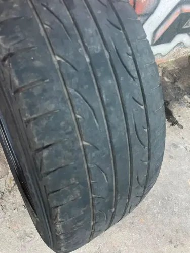 PAR DE PNEUS 235/50R18