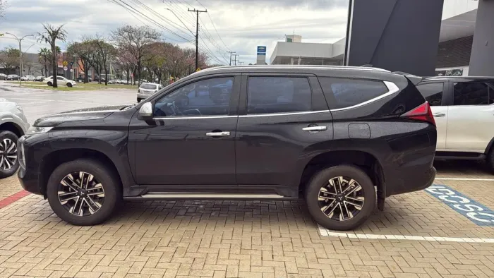 Mitsubishi Pajero Sport HPE 2.4 4X4 Diesel Aut. 2021
