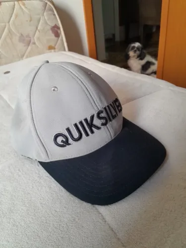 Bone QUIKSILVER cinza original 