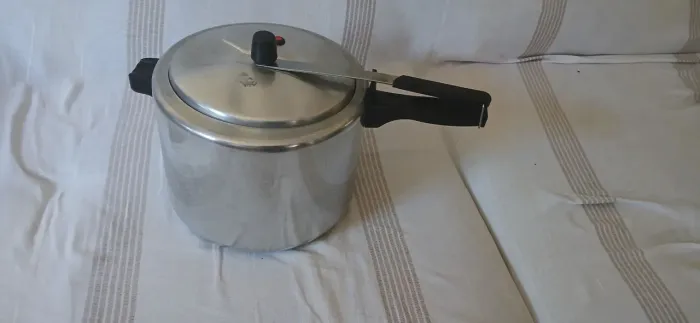 Panela pressão 10 litros