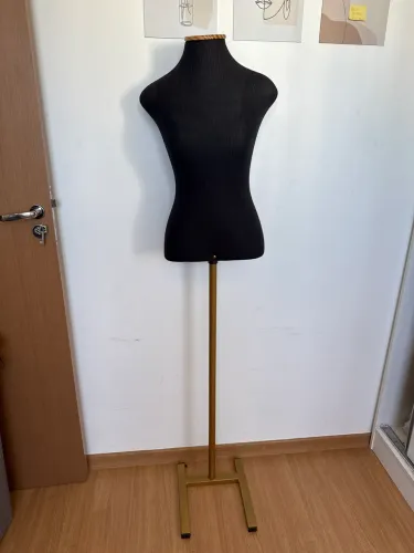 Manequim elegante 