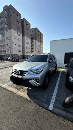 Toyota Hilux SW4 SRX 4X4 2.8 TDI 16V Dies. Aut. 2019