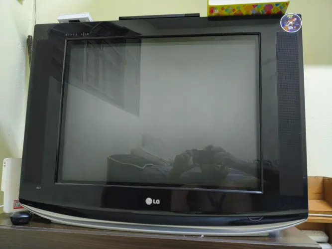 TV LG 29' polegadas Ultra Slim (parou de ligar ontem)