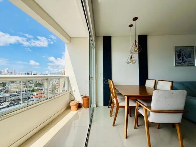 à venda no Bairro Tijucas de Itajaí no Edifício Jardim das águas Torre II