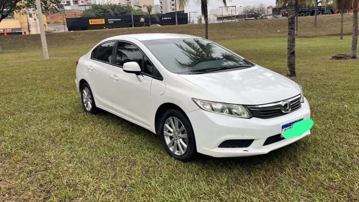 Honda Civic Sedan LXS 1.8/1.8 Flex 16V Mec. 4P 2014