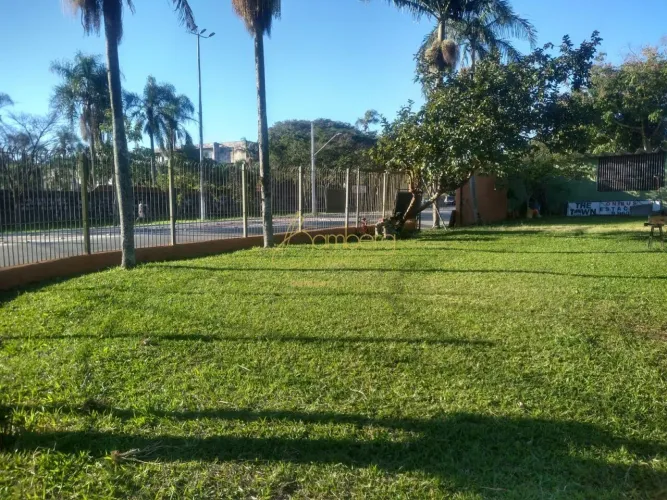 Interlagos - Terreno comercial com 1.500 m2 - Vista para a represa