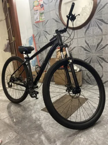 Bicicleta Aro 29 Freio a Disco - Excelente Estado