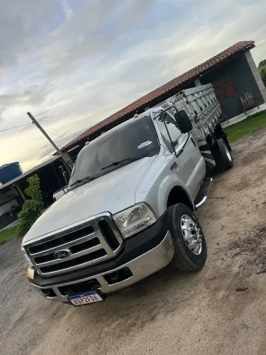Ford F-4000 3.9 Turbo Intercooler Diesel 2P Manual 2010