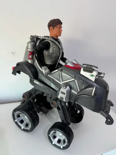 Vendo lote de bonecos Max Steel colecionáveis