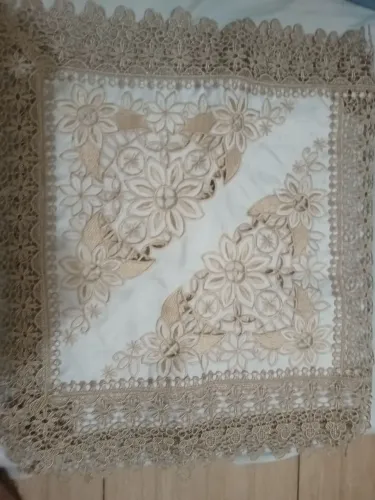 Caminho de mesa importado da Turquia