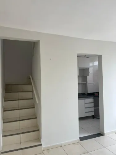 ALUGO COBERTURA DE 3/4 SENDO 1 SUÍTE 106 M2 02 VAGAS DE GARAGEM VILLE LAGUNA