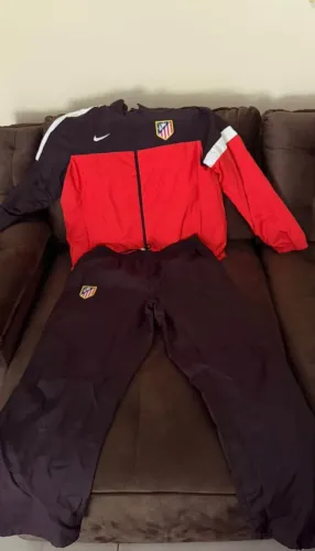 conjunto track suit hino atletico de madrid