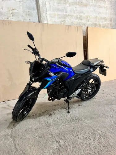 Yamaha Fazer 2024