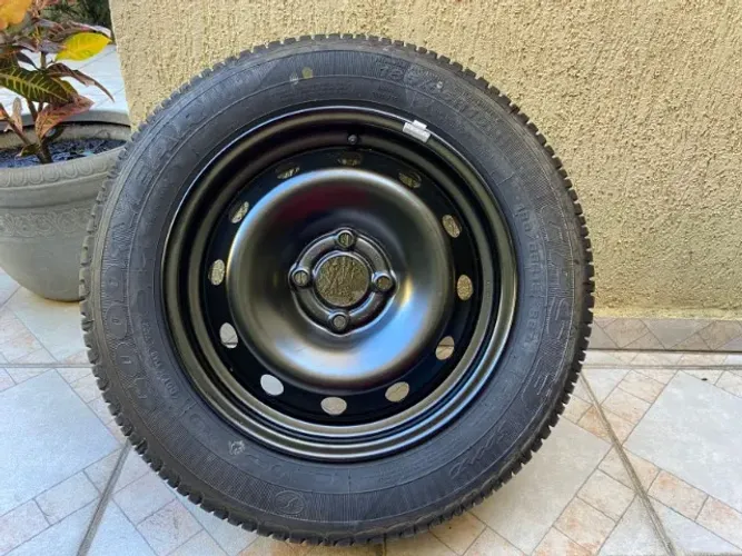 Estepe original novo, com pneu Good Year GPS 3 185/65 R15 88T.