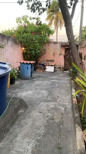 Nova Cidade - São Gonçalo, casa independente com quintal e 2 banheiros, localização muito