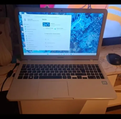 NOTEBOOK SAMSUNG CORE i5 ? 8GB RAM ?