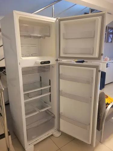 Geladeira Consul Frost Free 386L CRM43 Branca 220V - Ótimo Estado