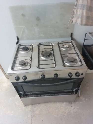 Vendo fogão 6 bocas