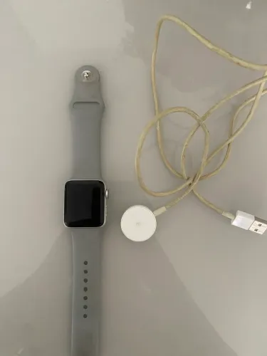 APPLE WATCH SÉRIES 3