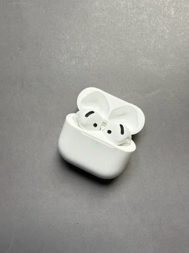 AirPods (4 geração / ANC)  !Garantia Apple!