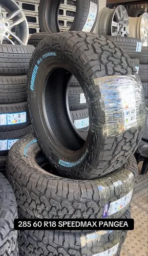 Pneus Hilux 285/60 r18 Pangea AT novos (medida um pouco maior que o 265/60)