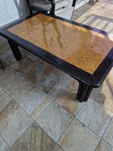 Mesa de canto