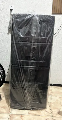 Armário de plástico / 4 gavetas