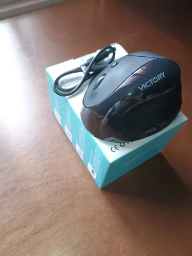 Mouse ergonômico vertical sem fio Anker