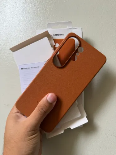 Case S26 Ultra couro