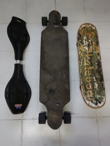 SKATES