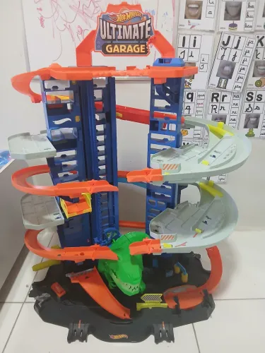 Pista hotwheels