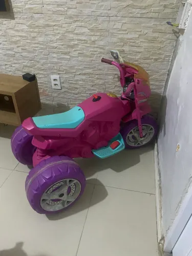 Moto elétrica infantil - R$ 250 ?