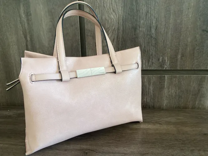 Linda bolsa Calvin Klein