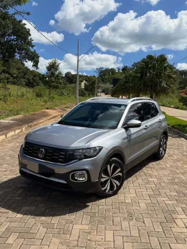 Volkswagen T-Cross Highline 1.4 TSI Flex 16V 5P AUT 2026