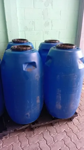 bombona 200lts com tampa usada