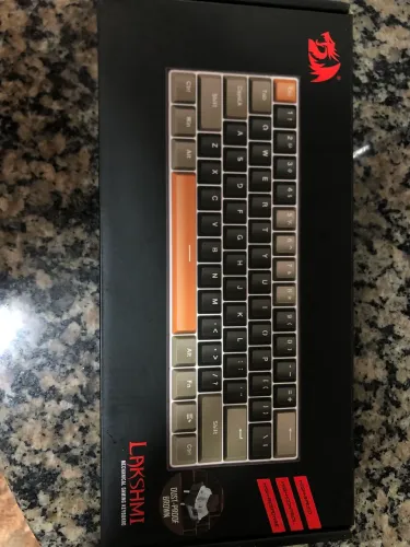 Teclado Mecânico - Redragon Lakshmi