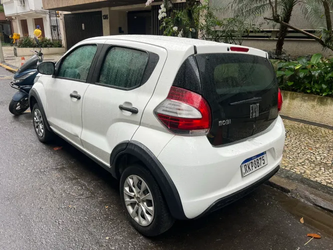 Fiat Mobi Like 1.0 Fire Flex 5P. 2023
