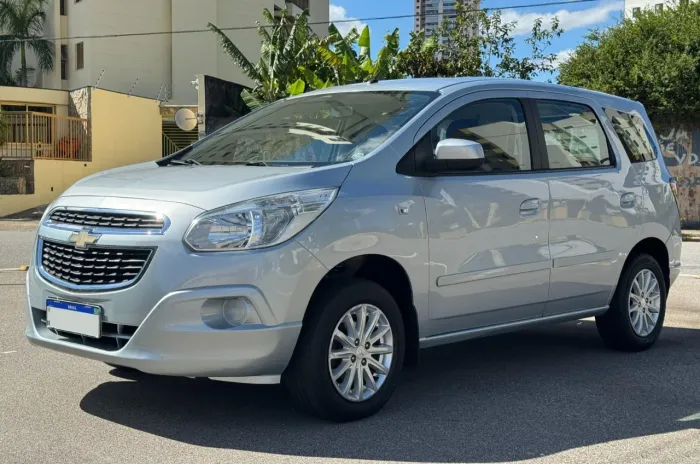 Chevrolet Spin LT 1.8 8V Econo.flex 5P Aut. 2013