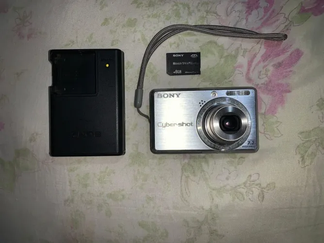 Sony cyber shot 7.2 mp