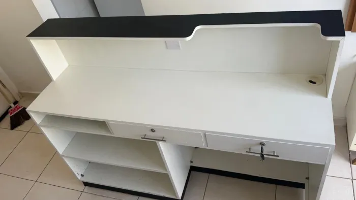 Balcão grande Mdf para loja