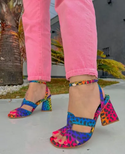 Sandália Onça Colors Lauras Boutique 