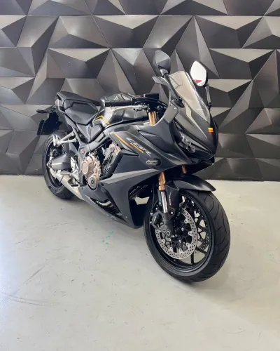 CBR 650 R