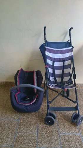 Móveis usados de bebê