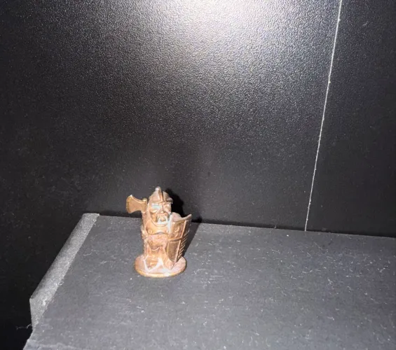 Kinder ovo anos 90 estátua de ferro 