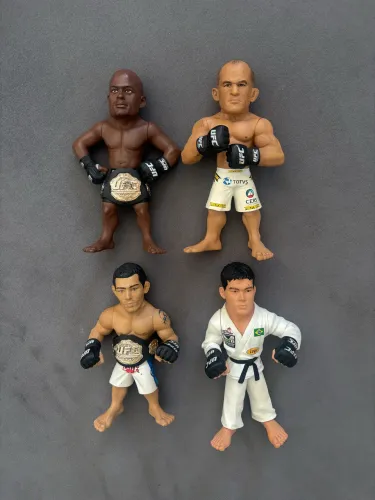Bonecos UFC original 